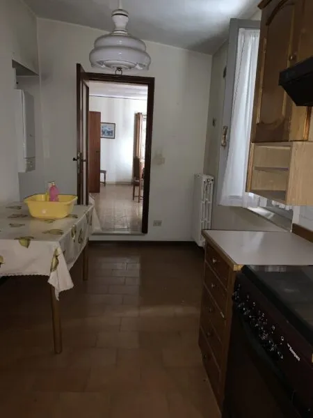 Trilocale corso Mazzini, Osimo
