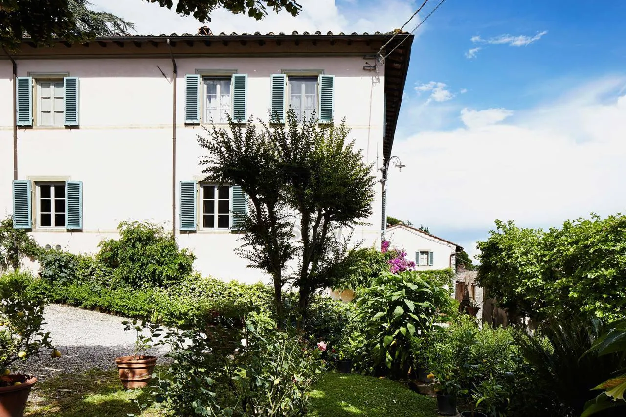 Immagine per Villa in vendita a Lucca via Di Mastiano E Gugliano