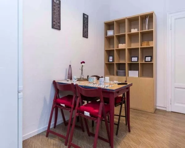 Stanza Milano