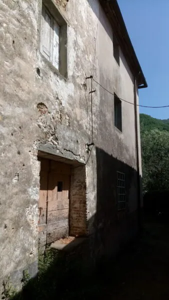 Terratetto via Di Matraia, Lucca
