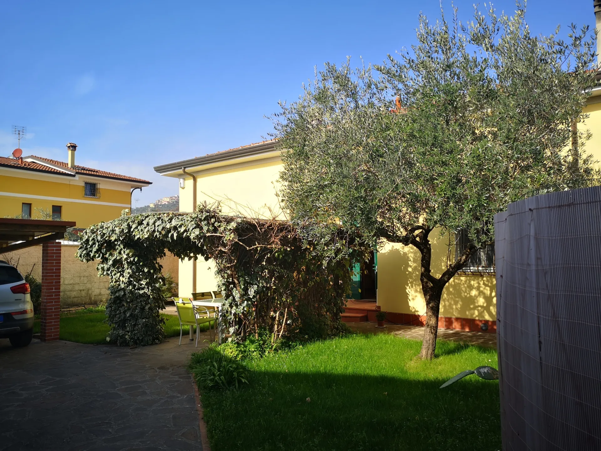 Immagine per Villa a schiera in vendita a Carrara via Pometo 10
