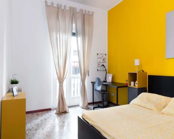 Stanza Milano