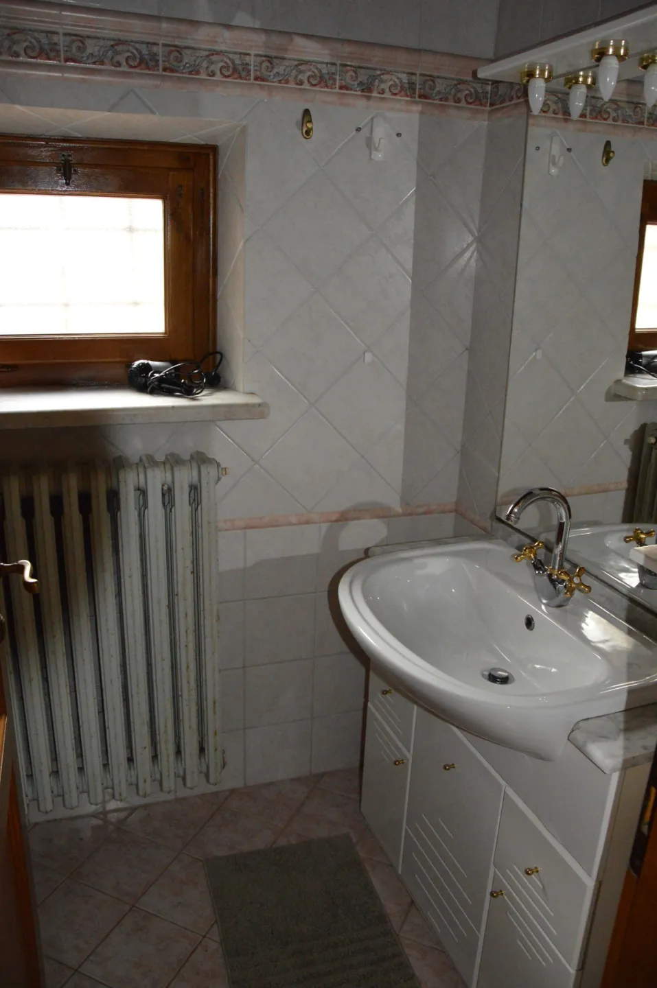Immagine per Rustico in vendita a Lucca via Vai Elle Chiesa