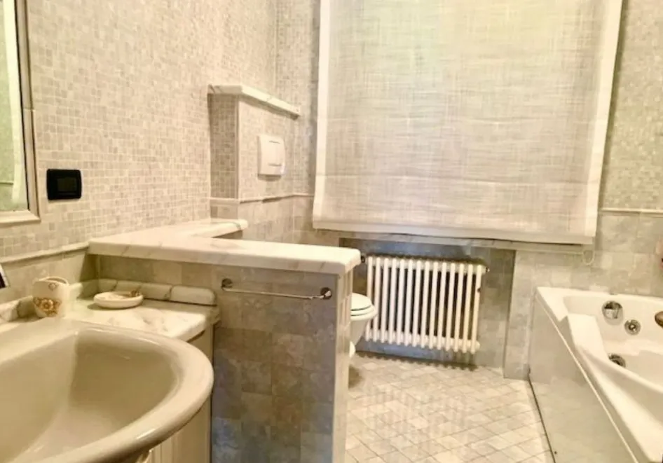 Immagine per Villa in vendita a Luni via Cantinone