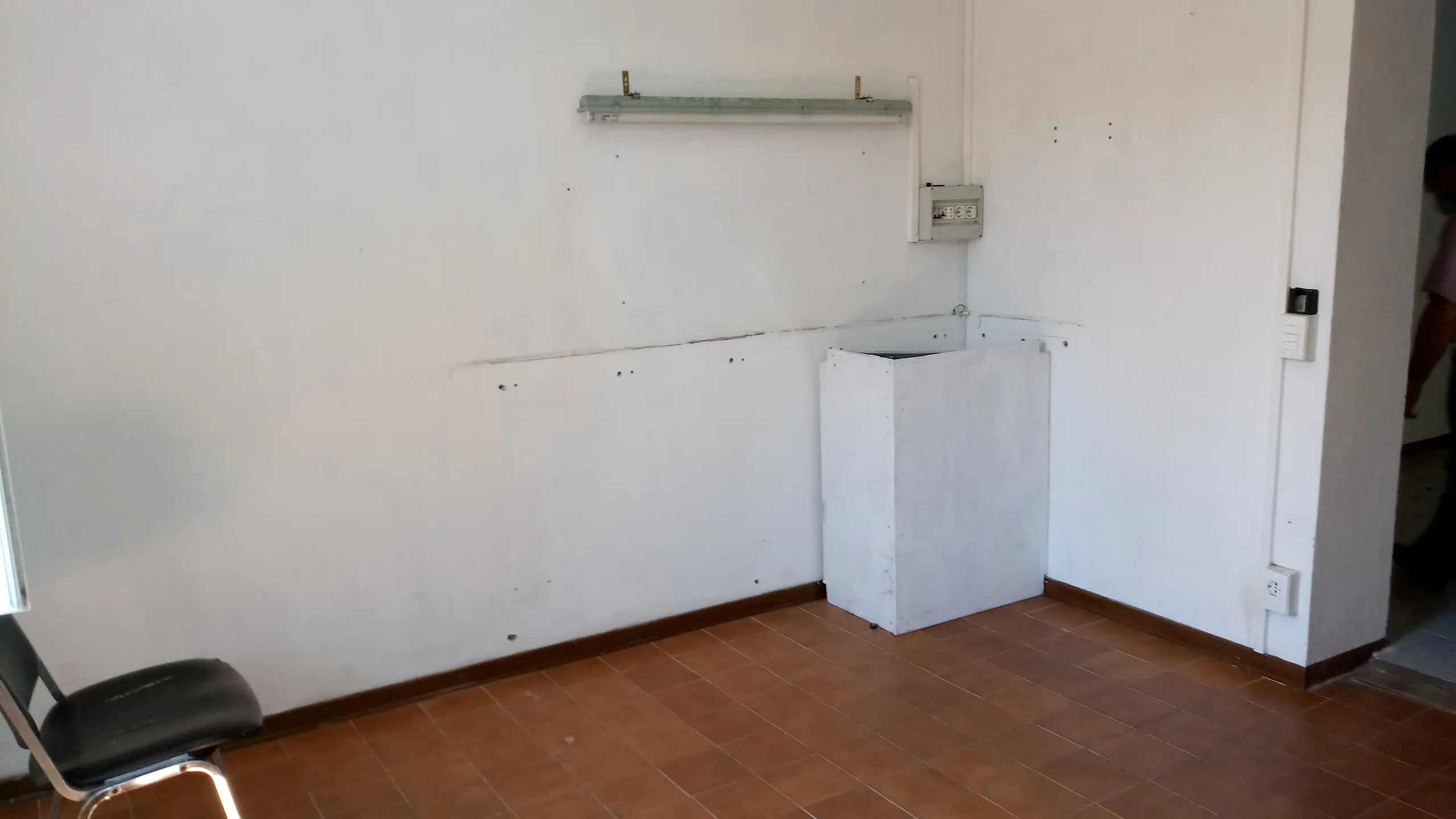 Immagine per Laboratorio in affitto a Lucca via Sarzanese