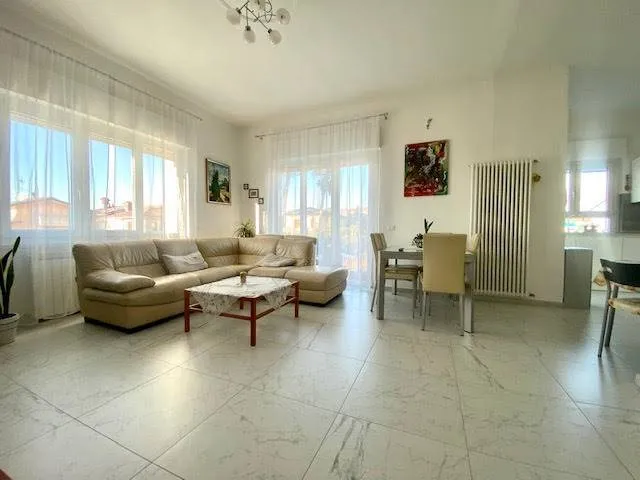 Immagine per casa semindipendente in vendita a Carrara via Vicolo Bigioni