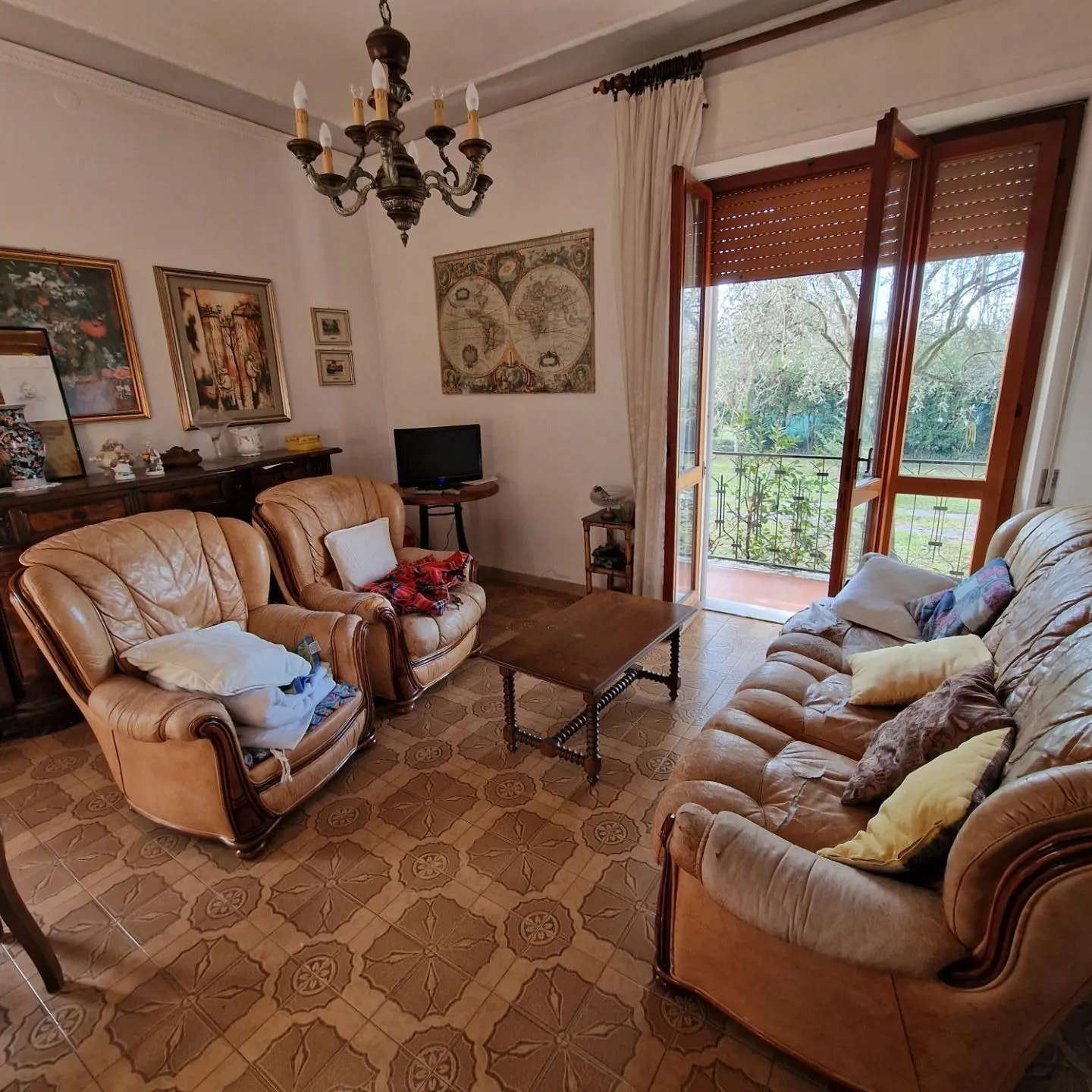 Immagine per casa semindipendente in vendita a Carrara via Della Bassa 106