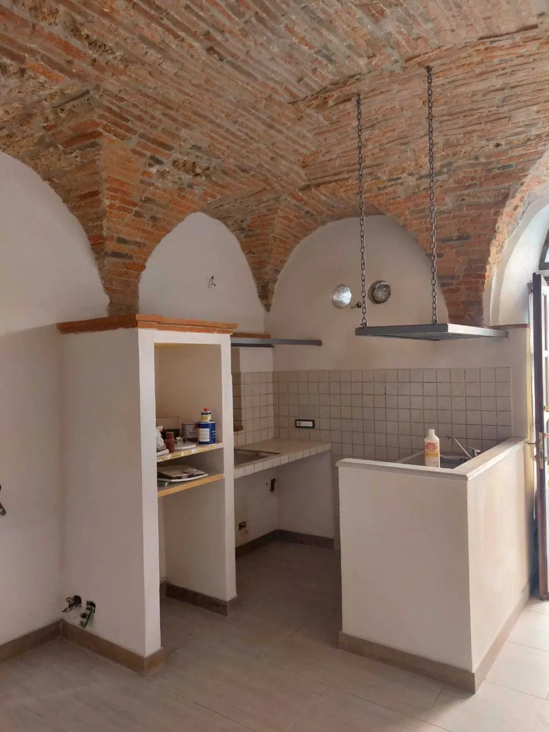 Immagine per casa semindipendente in vendita a Castelnuovo Magra via Dante Alighieri