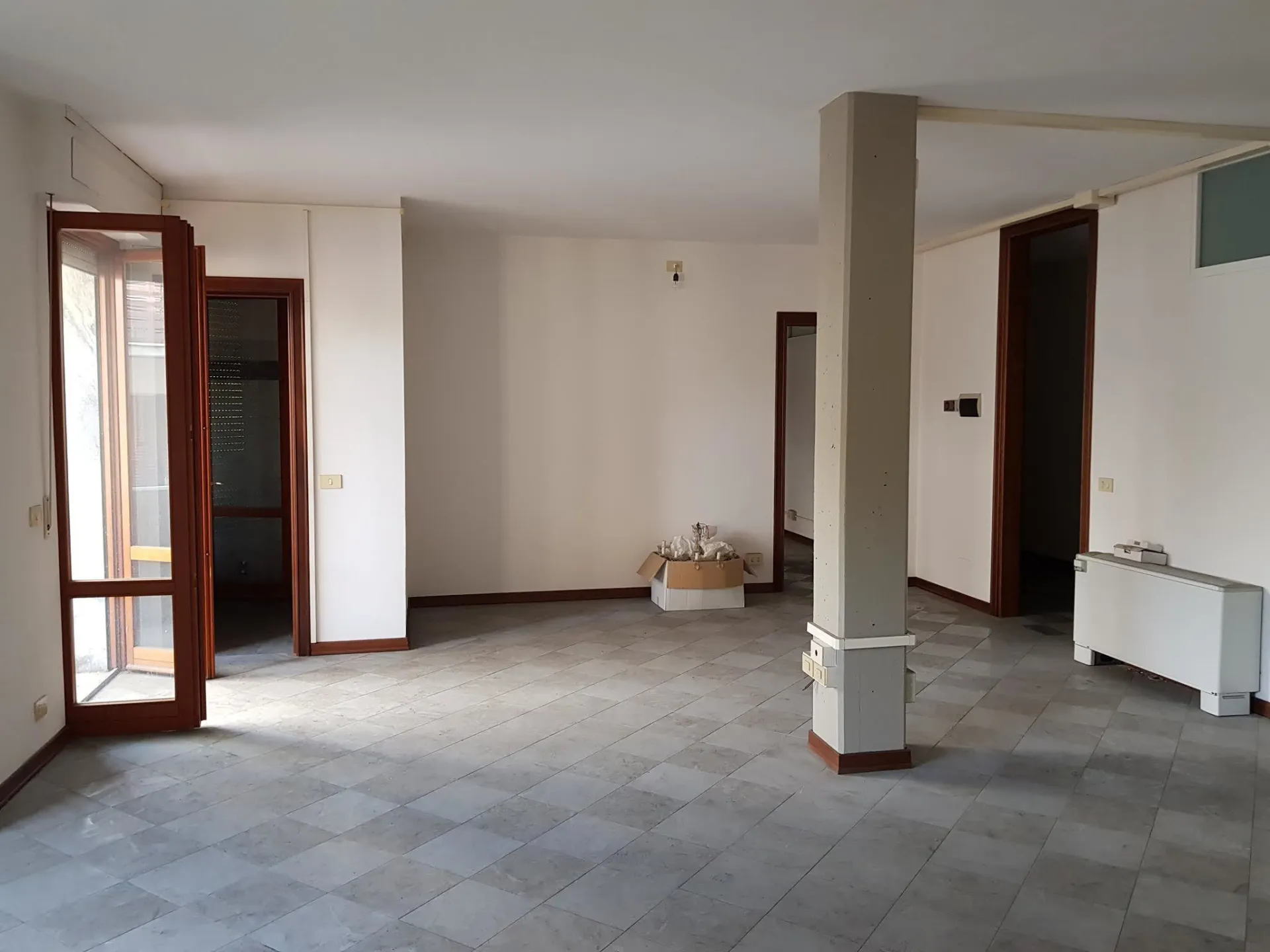 Immagine per Ufficio in vendita a Lucca via Pisana