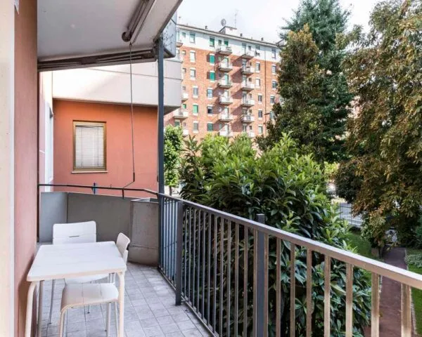 Stanza Milano