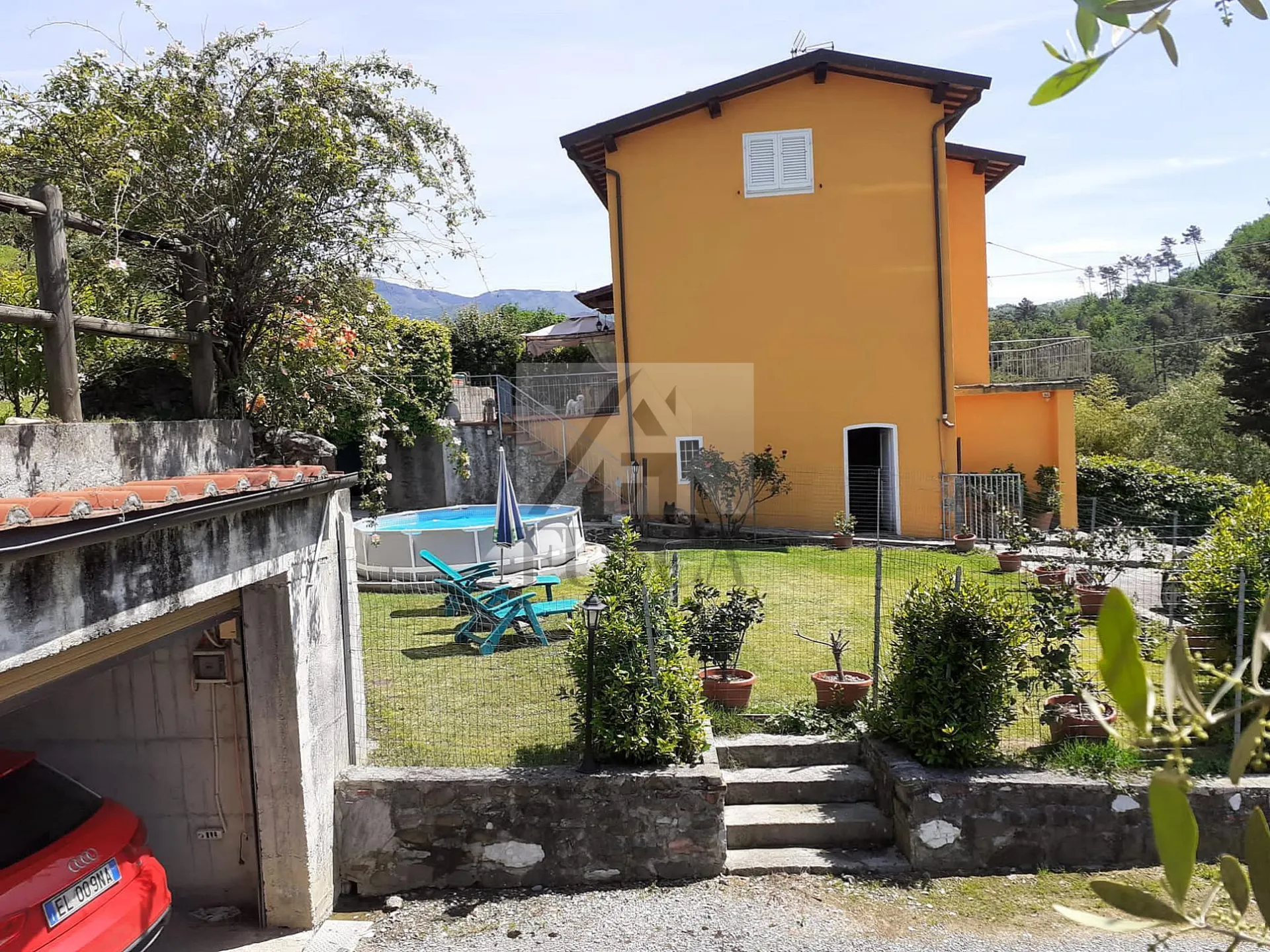 Immagine per Villa bifamiliare in vendita a Lucca via Fonda Di Moriano