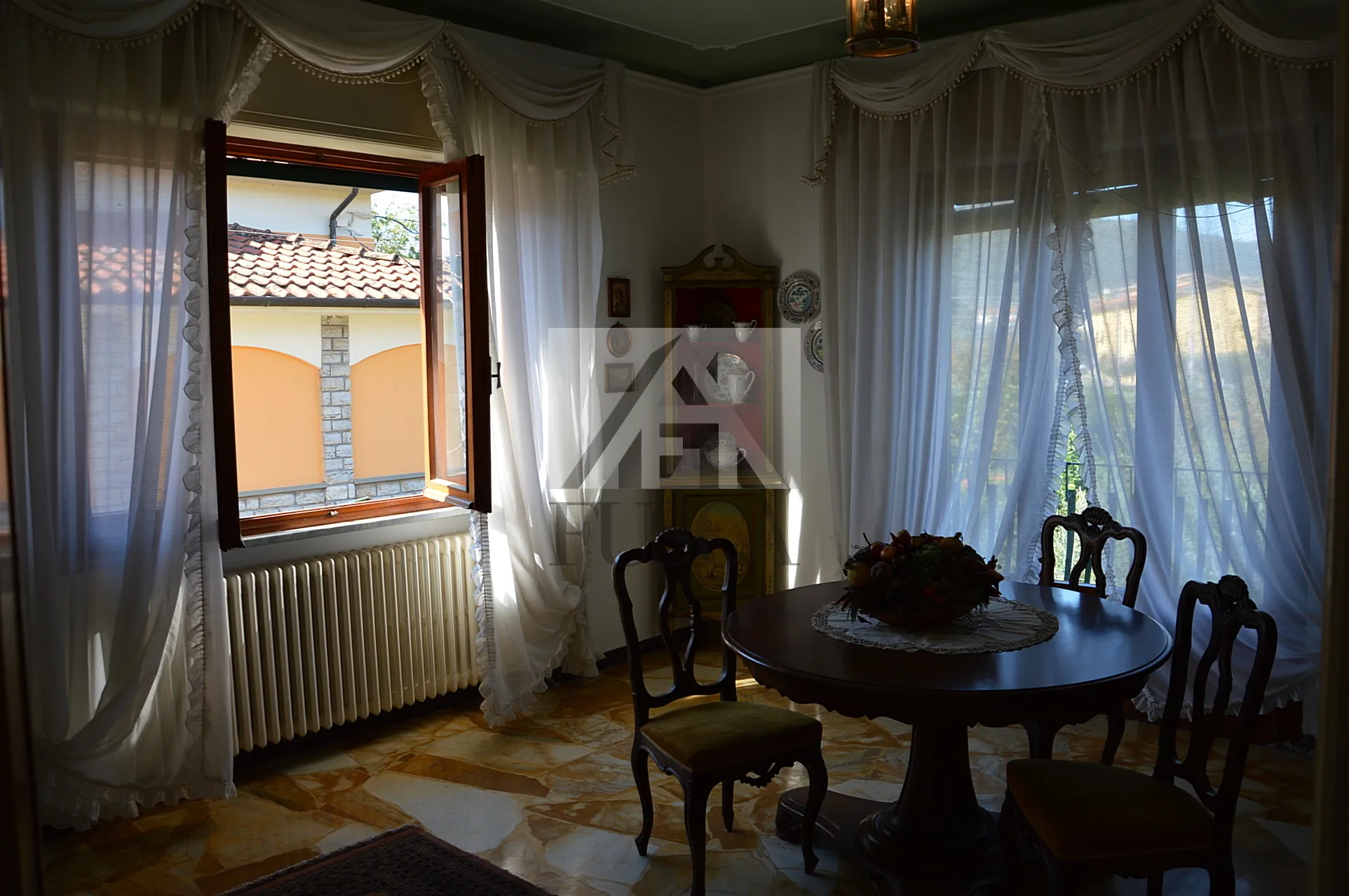 Immagine per Villa in vendita a Lucca via Montebonelli