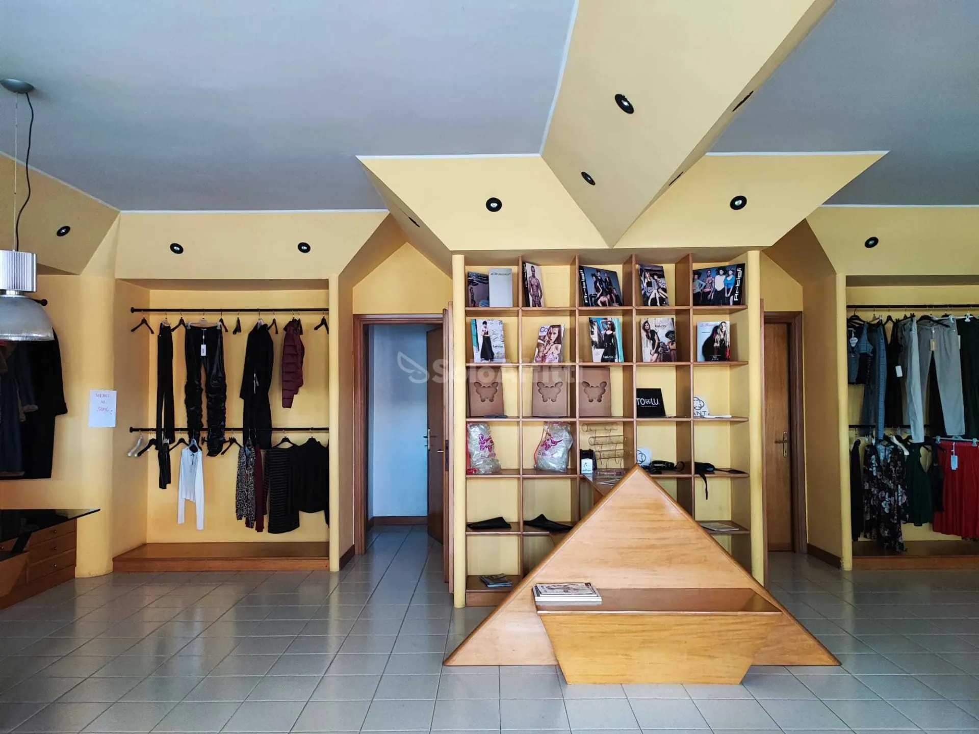 Immagine per Locale commerciale in affitto a Sezze corso Della Repubblica