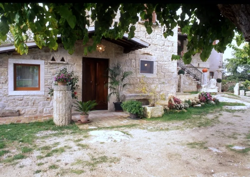 Immagine per Casale in vendita a Ascoli Piceno via Frazione Rosara snc