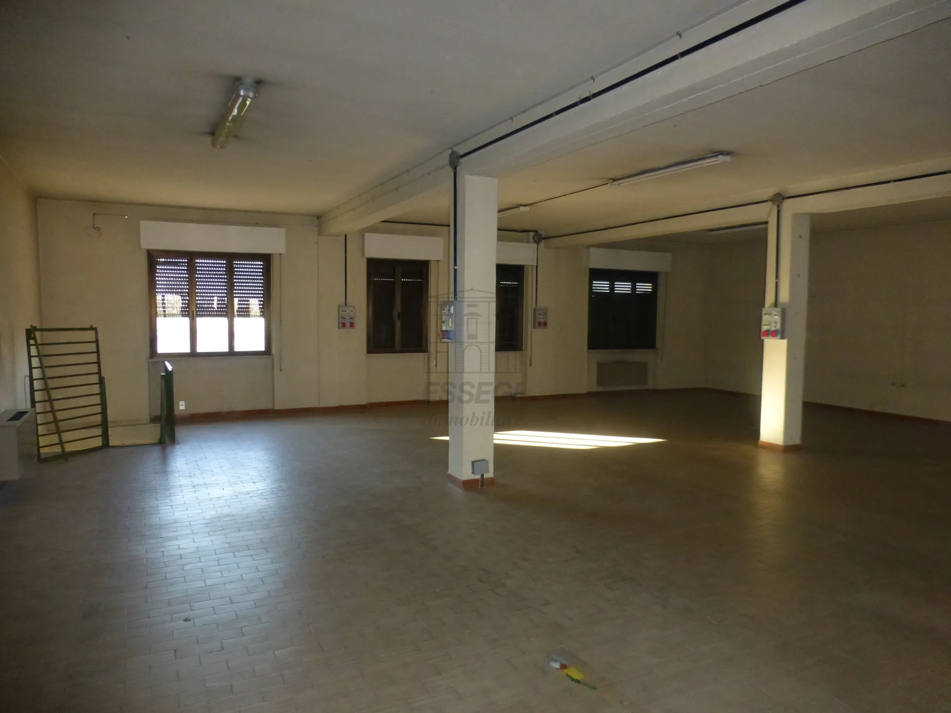 Immagine per Locale commerciale in affitto a Capannori via Vecchia Pesciatina