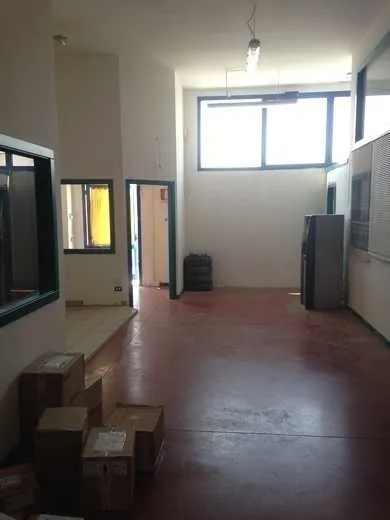 Immagine per Capannone in vendita a Lucca via Del Marginone