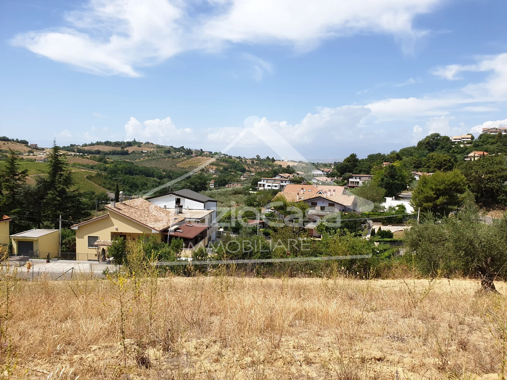Immagine per Terreno edificabile in vendita a Montesilvano via Alcide De Gasperi
