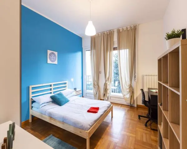 Stanza Milano