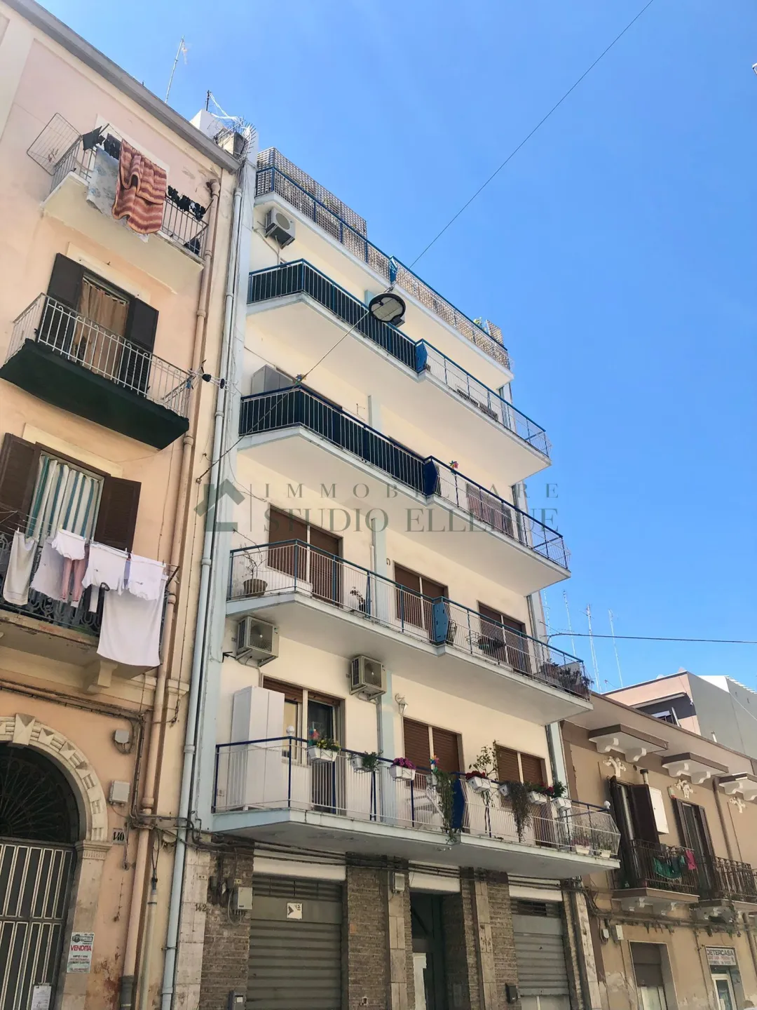 Immagine per Quadrilocale in vendita a Bari via Giovanni Bovio 144