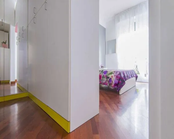 Stanza Milano