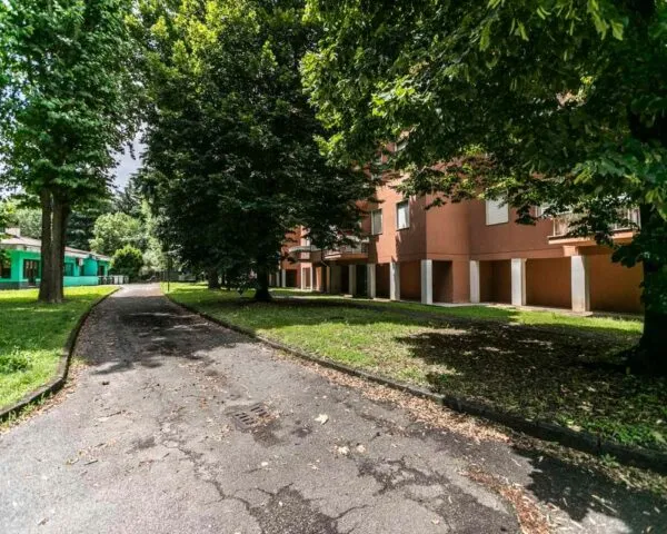 Stanza Milano