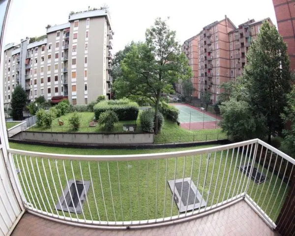Stanza Milano