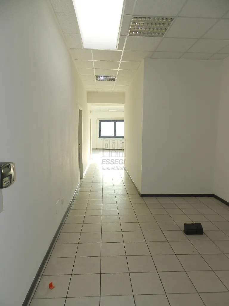 Immagine per Ufficio in vendita a Lucca via De Gasperi
