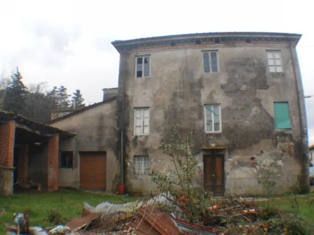 Immagine per Rustico in vendita a Lucca via Delle Piagge 2368