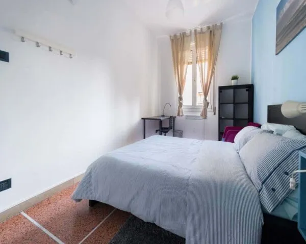 Stanza Bologna