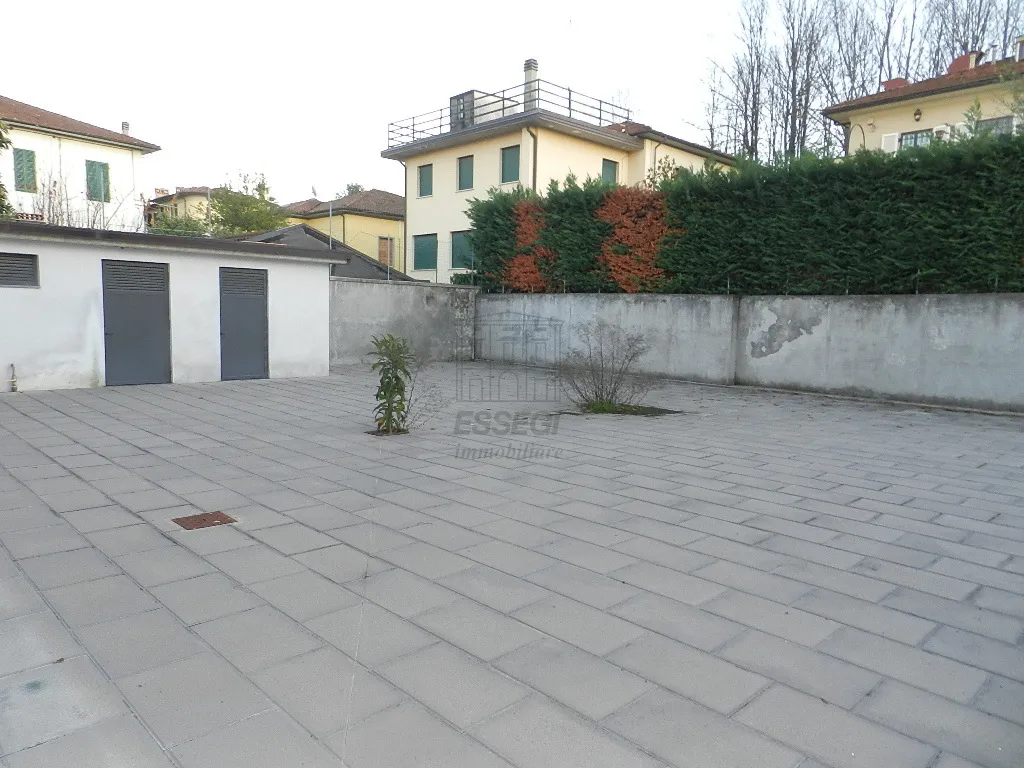 Immagine per Capannone in affitto a Lucca via Carlo Del Prete