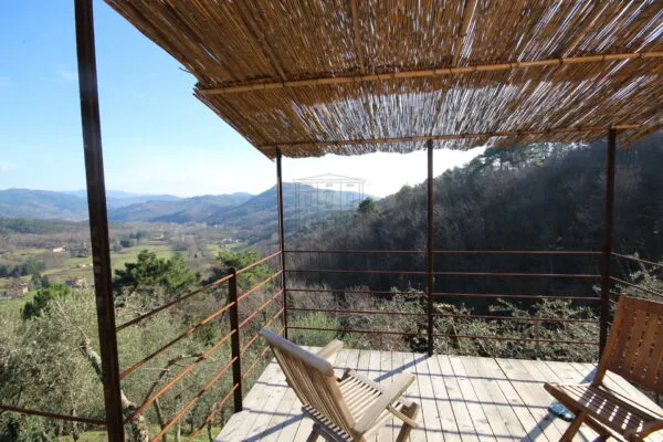 Casale via Migliano 41a, Camaiore