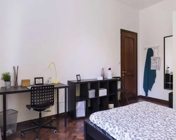 Stanza Bologna