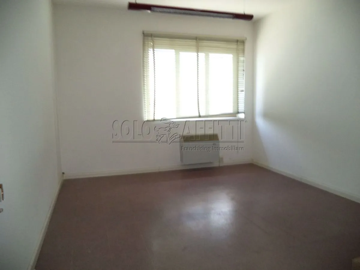 Immagine per Ufficio in affitto a Arezzo via Calamandrei