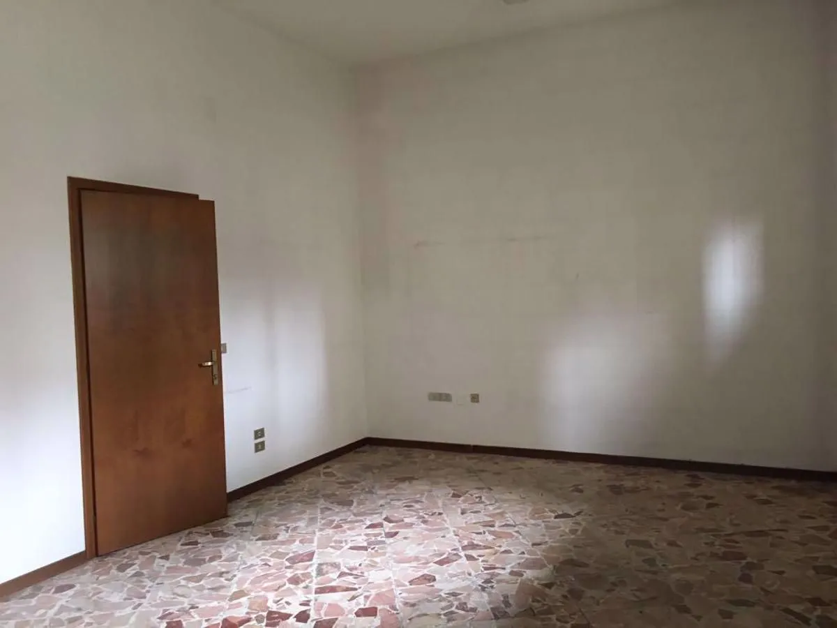 Immagine per Ufficio in affitto a Arezzo via Trasimeno