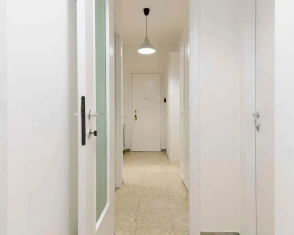 Stanza Milano