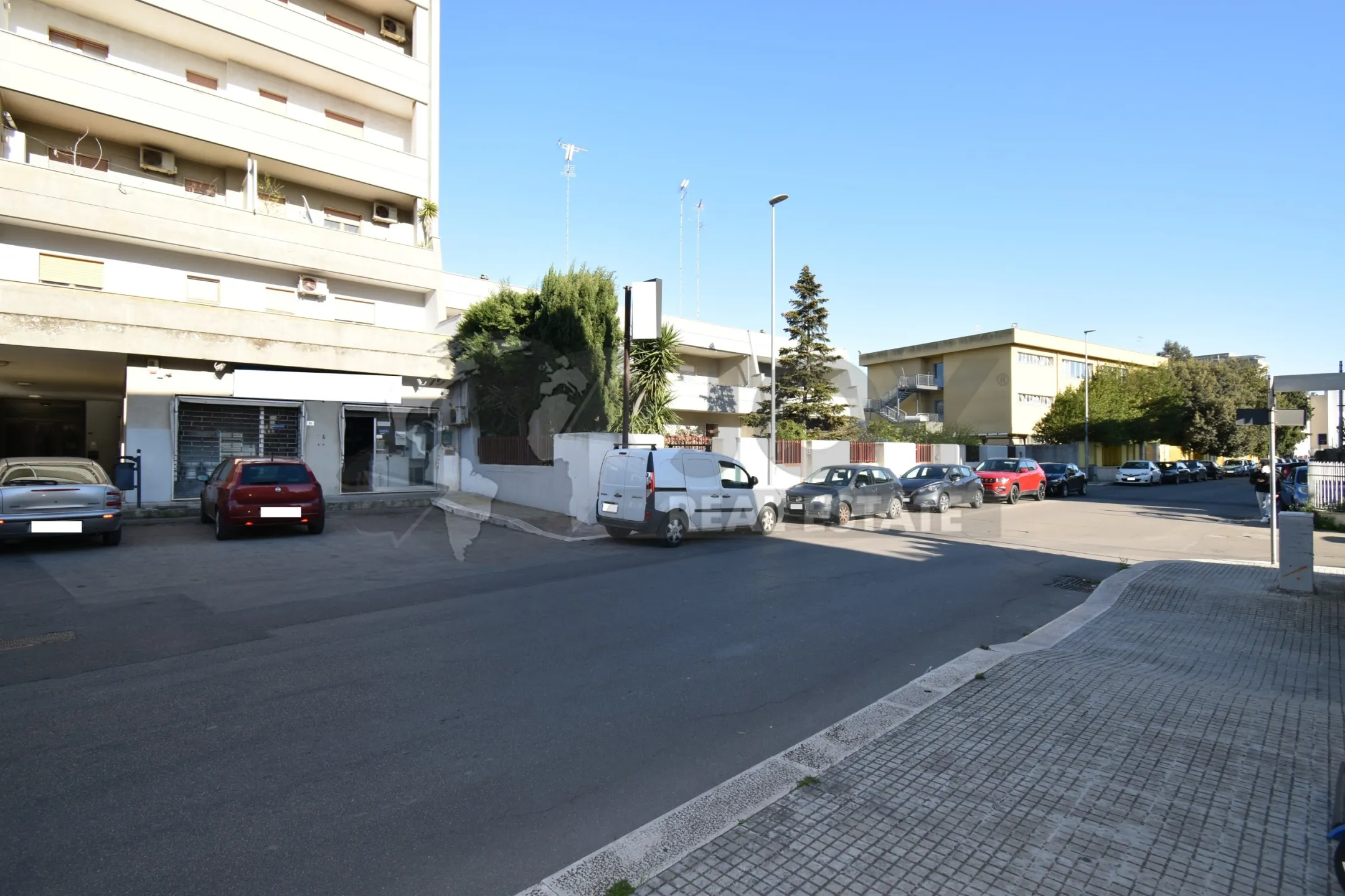 Immagine per Locale commerciale in vendita a Lecce via Adriatica 36