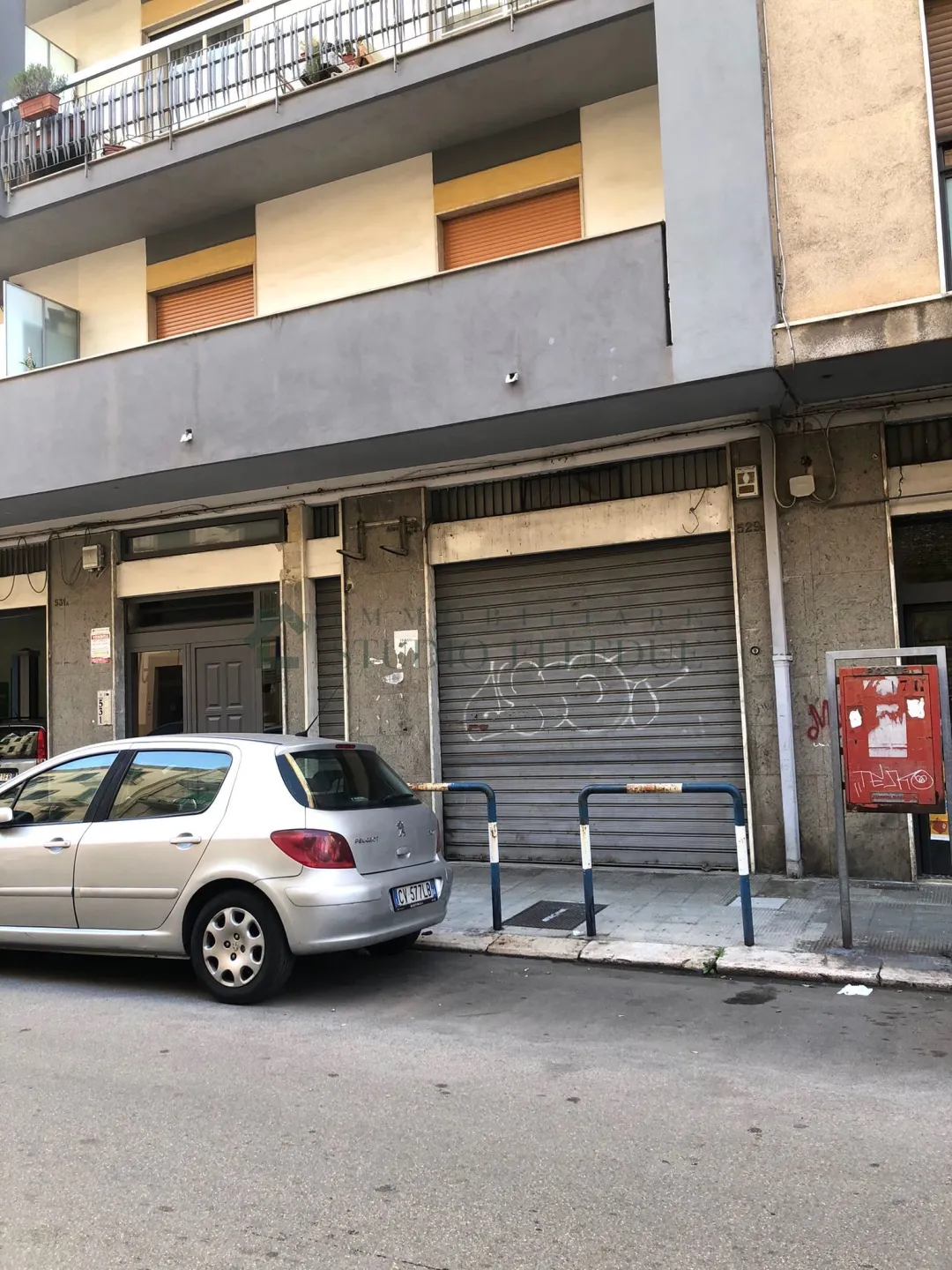 Immagine per Locale commerciale in vendita a Bari via Principe Amedeo 529/C