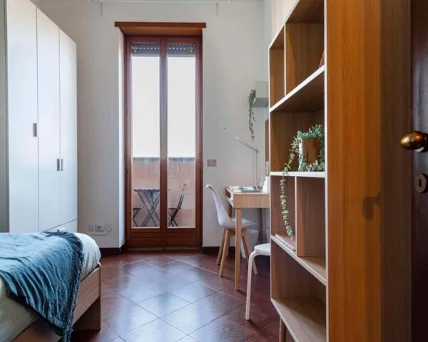 Stanza Milano