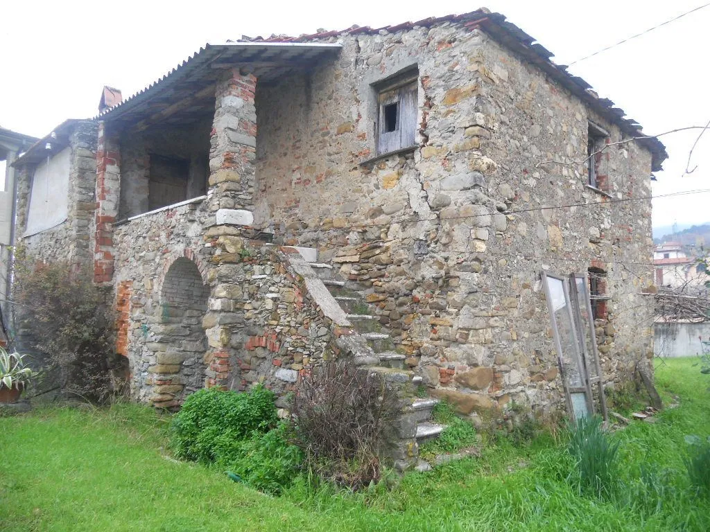 Immagine per Rustico in vendita a Castelnuovo Magra