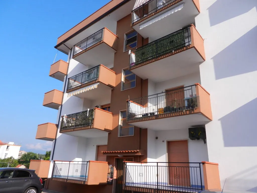 Immagine per Appartamento in vendita a Scalea via Giovanni Falcone 12