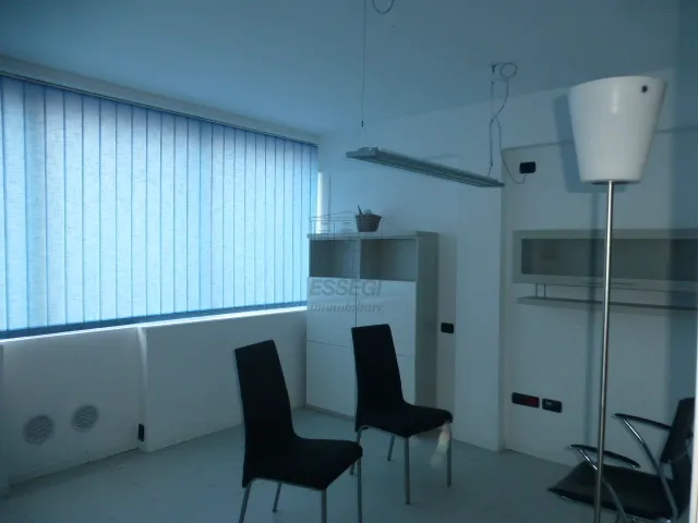 Immagine per Ufficio in vendita a Lucca 1