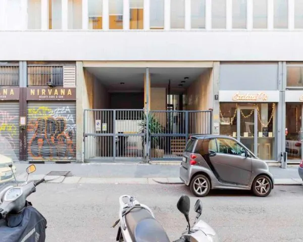 Stanza Milano