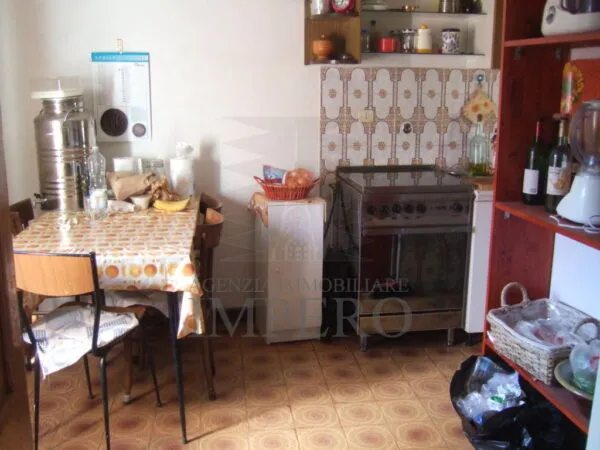 Quadrilocale via Frazione Serro, Ventimiglia