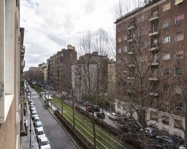Stanza Milano