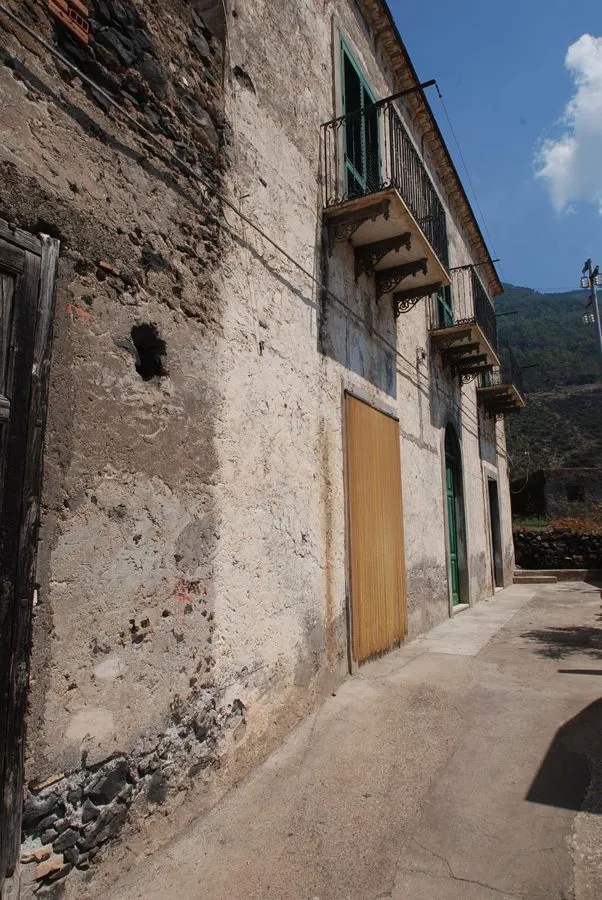 Immagine per Casa Indipendente in vendita a Leni via San Giuseppe 30