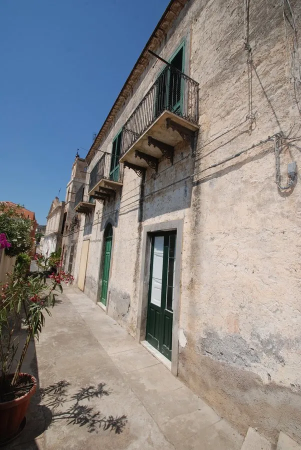 Immagine per Casa Indipendente in vendita a Leni via San Giuseppe 30