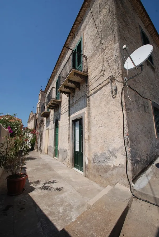 Immagine per Casa Indipendente in vendita a Leni via San Giuseppe 30