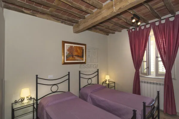 Casale via Per Vorno 28, Capannori