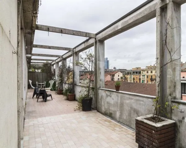 Stanza Milano