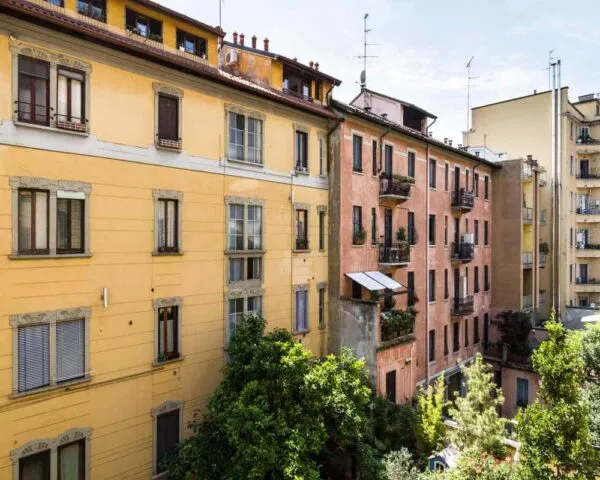 Stanza Milano
